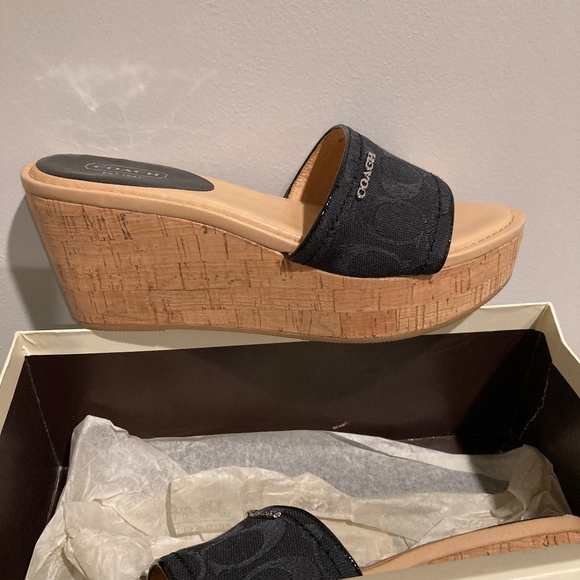 Sandal wedges - Picture 1 of 4